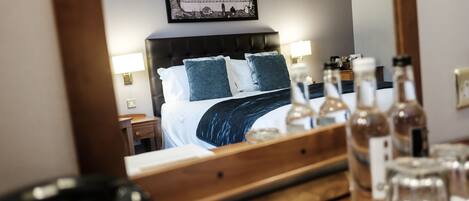 Standard Double Room, 1 Double Bed | In-room safe, individually decorated, desk, iron/ironing board