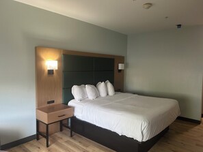 1 bedroom, desk, laptop workspace, blackout curtains