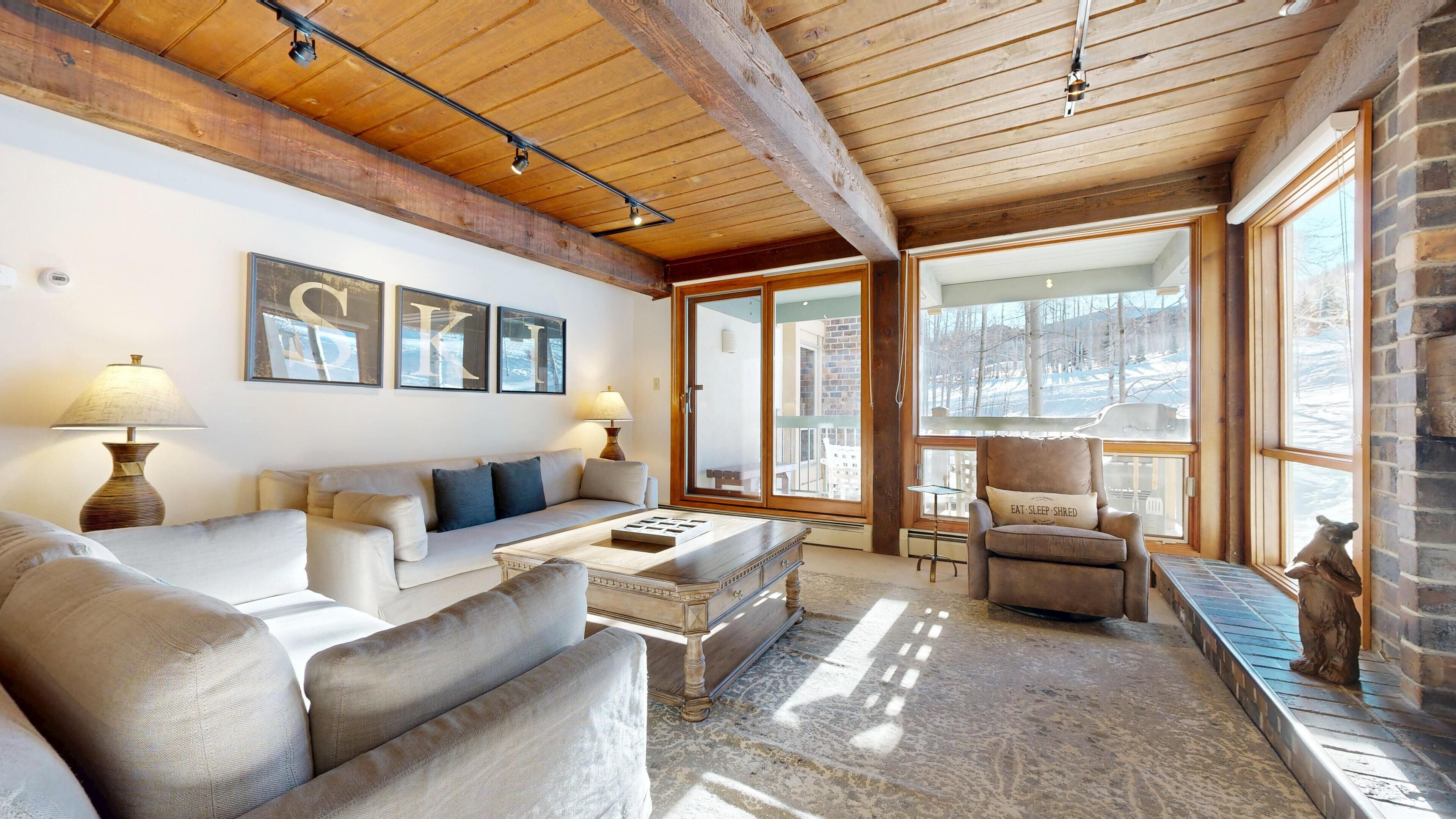 Condo (2 Bedrooms) | Vista frontal de la propiedad