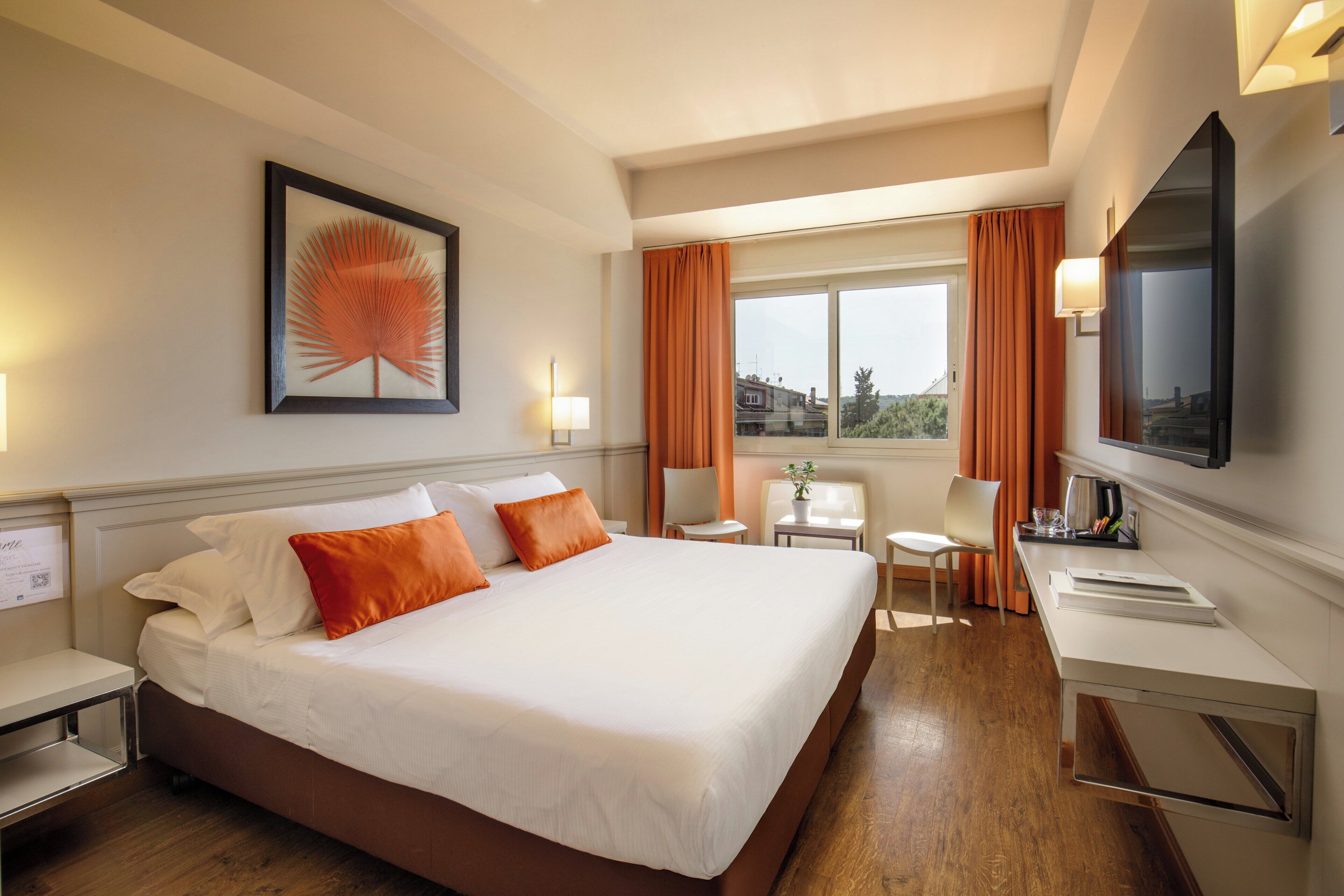 Superior Double or Twin Room | Minibar, in-room safe, desk, soundproofing