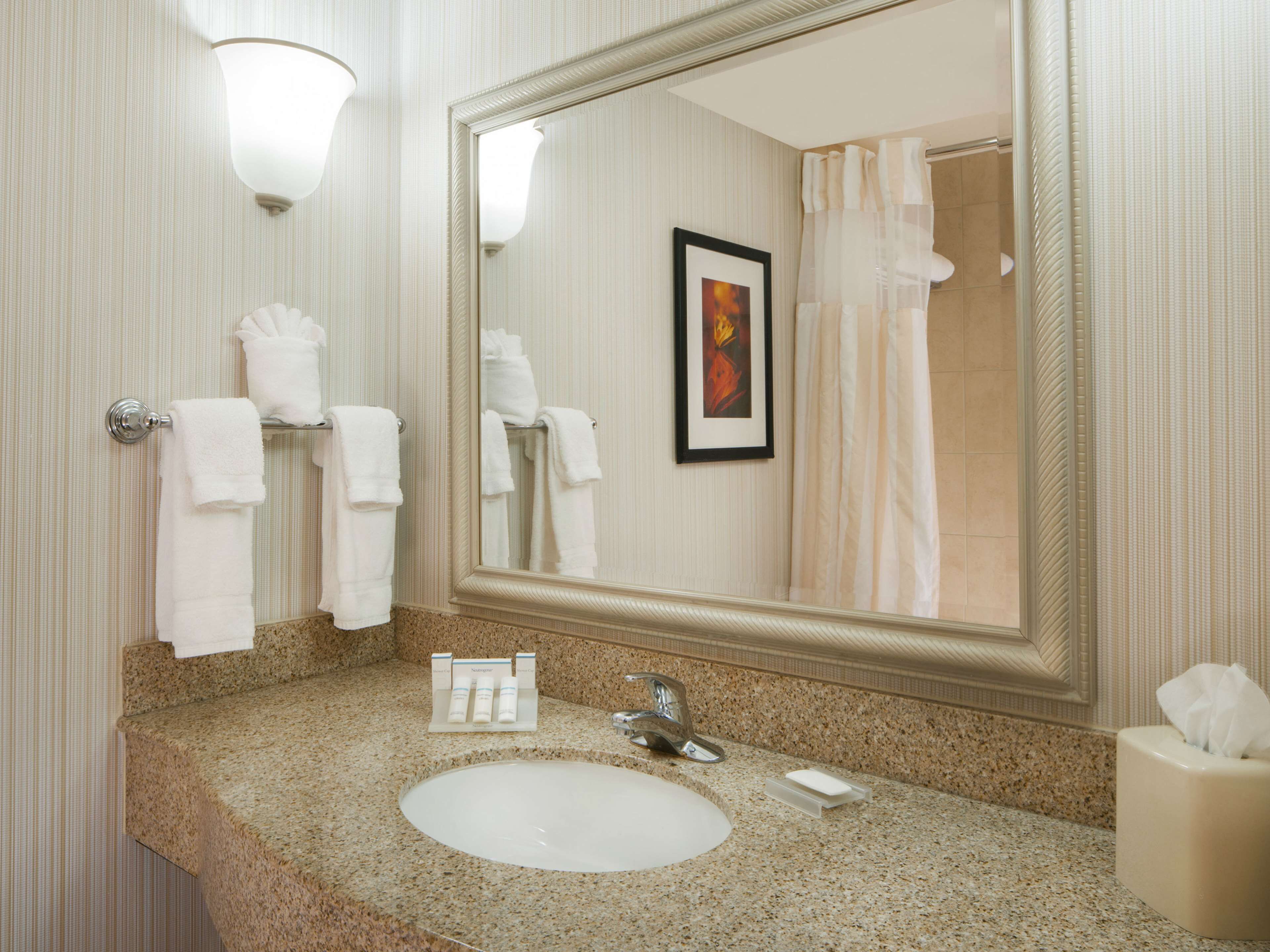 Photo - Hilton Garden Inn Virginia Beach Town Center