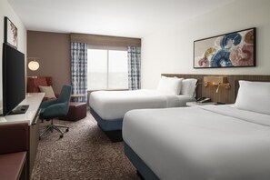 Egyptian cotton sheets, premium bedding, down comforters, pillowtop beds - Hilton Garden Inn Virginia Beach Town Center (Virginia Beach)
