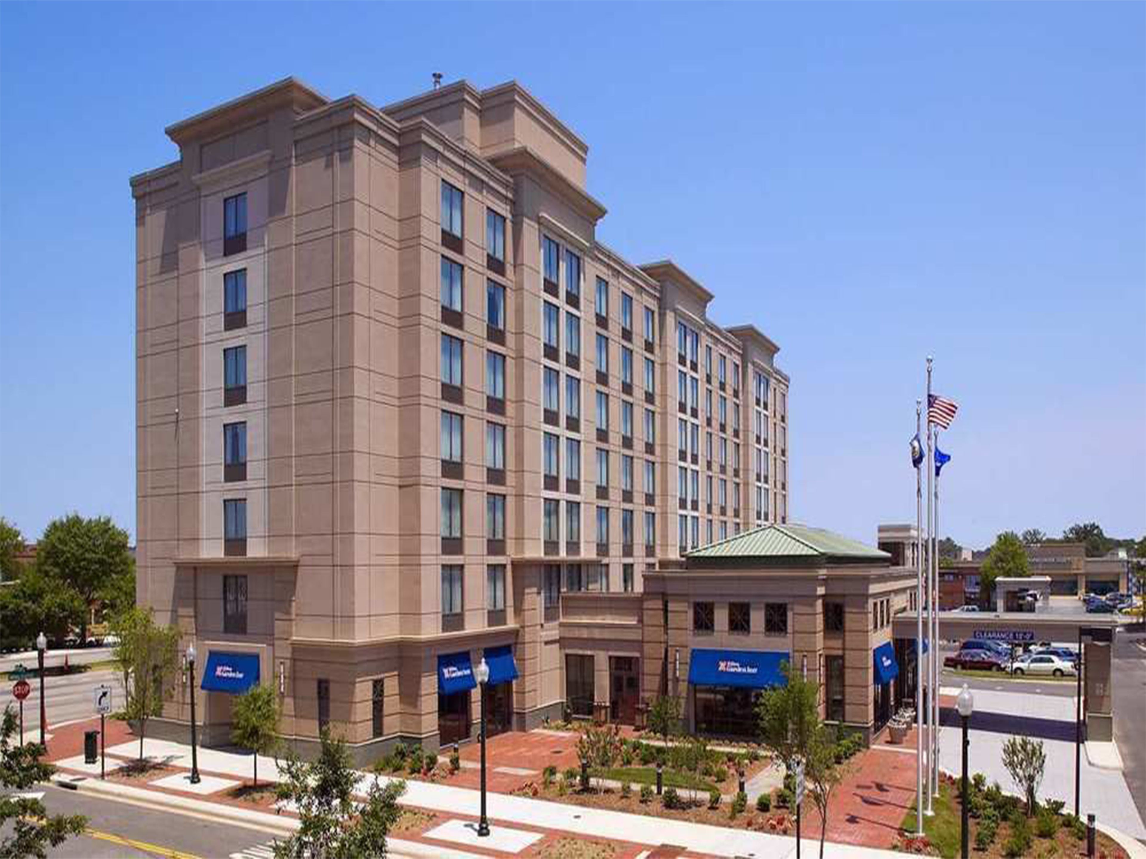 Photo - Hilton Garden Inn Virginia Beach Town Center
