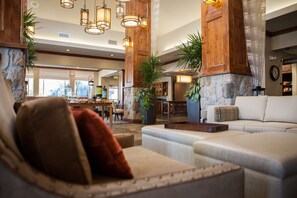 Lobby - Hilton Garden Inn Boise/Eagle (Eagle)
