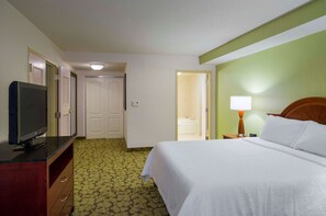Suite, 1 Bedroom, Jetted Tub | Select Comfort beds, desk, iron/ironing board, free cribs/infant beds - Hilton Garden Inn Hartford South/Glastonbury (Glastonbury)