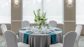 Meeting facility
