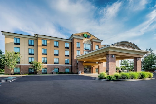 Holiday Inn Express North East by IHG