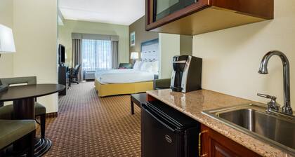 Holiday Inn Express North East by IHG