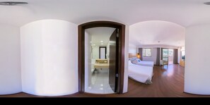 Rom – standard, 2 enkeltsenger | Minibar, safe på rommet, skrivebord og skrivebord for bærbar PC