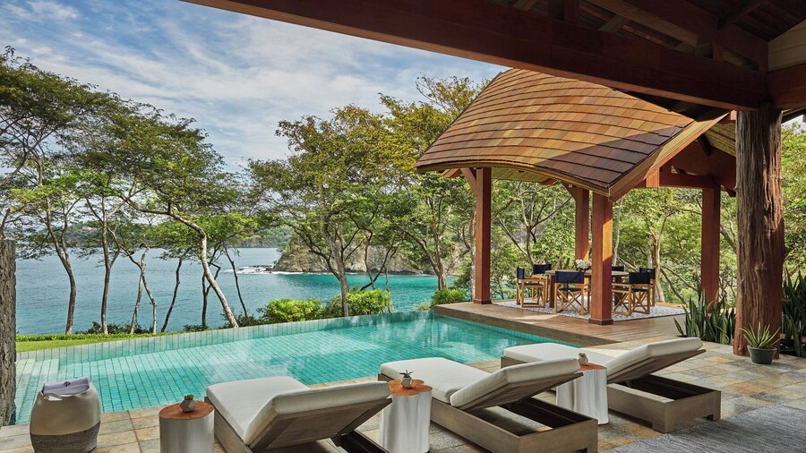 Four Seasons Resort Peninsula Papagayo, Costa Rica