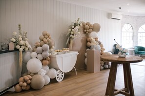 Banquet hall