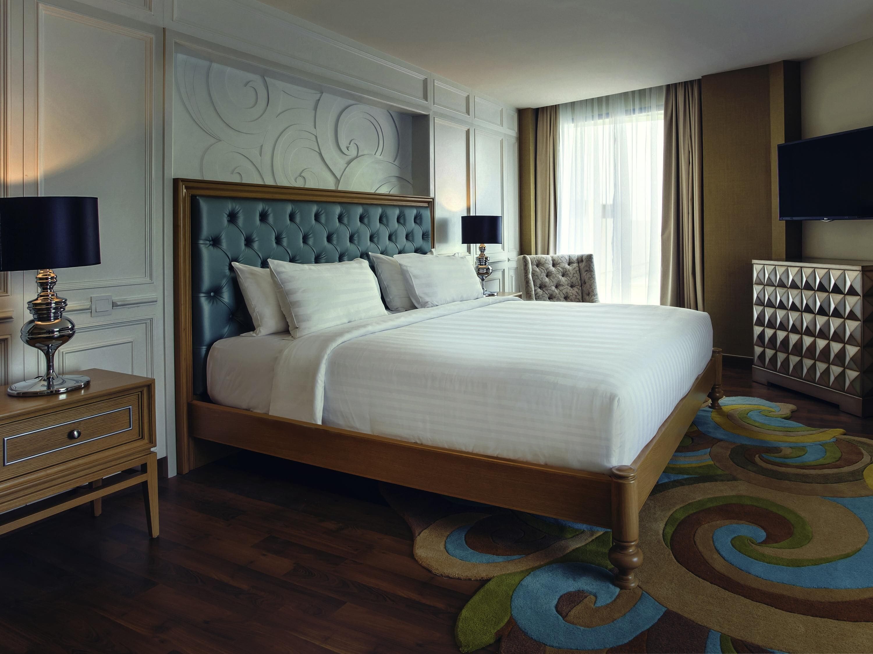 Royal Suite, 1 King Bed, Ocean View | In-room safe, desk, free cribs/infant beds, free WiFi