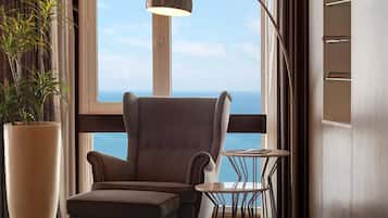 Presidential Suite, 1 King Bed, Balcony, Ocean View | In-room safe, desk, free cribs/infant beds, free WiFi