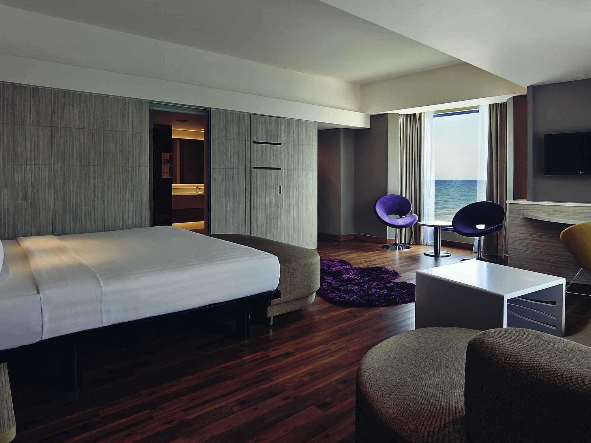 In-room safe, desk, free cribs/infant beds, free WiFi