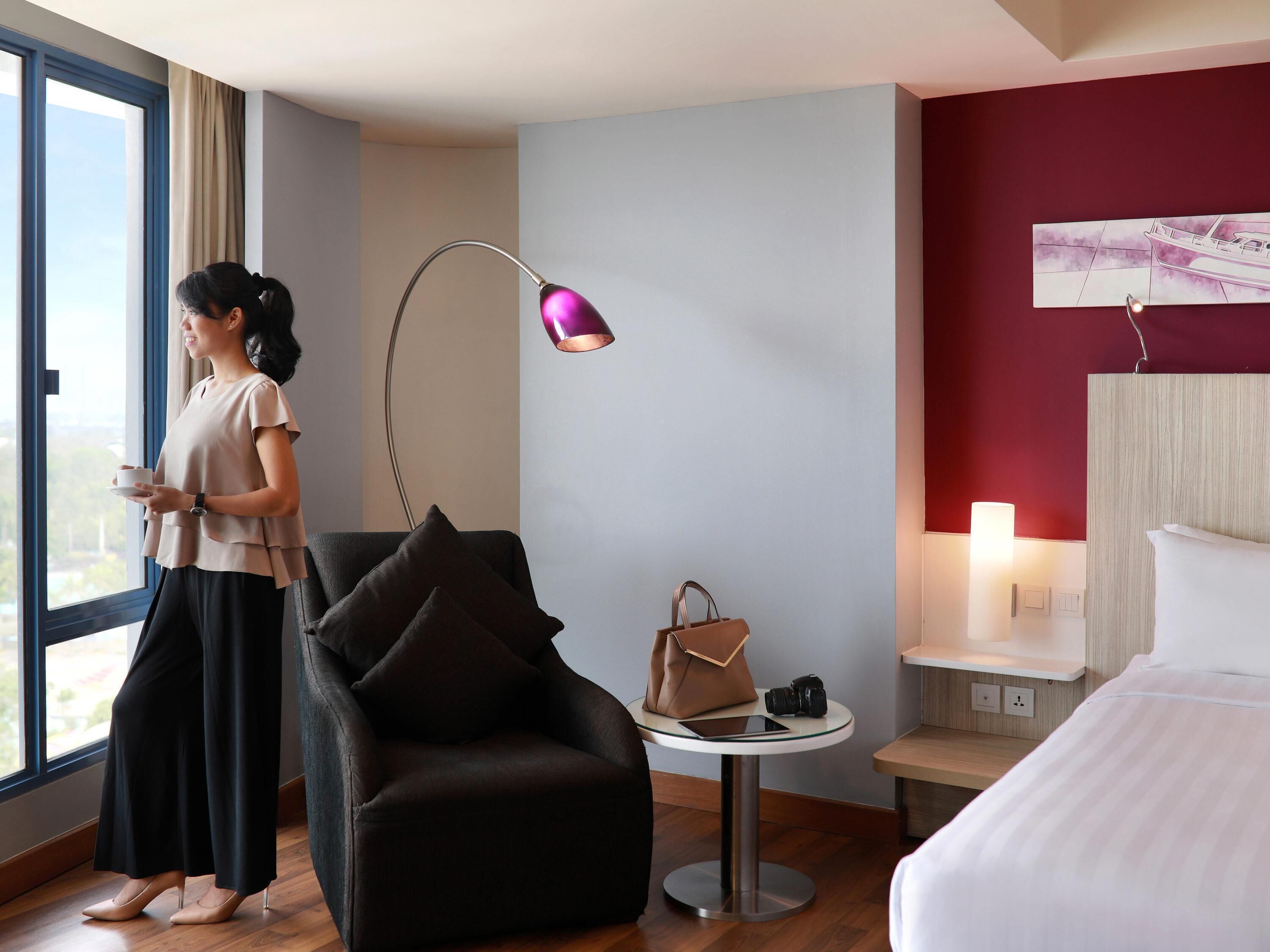 Suite, 1 cama King size, vista al parque (Pelangi) | Caja de seguridad en la habitación, escritorio y cunas gratuitas 