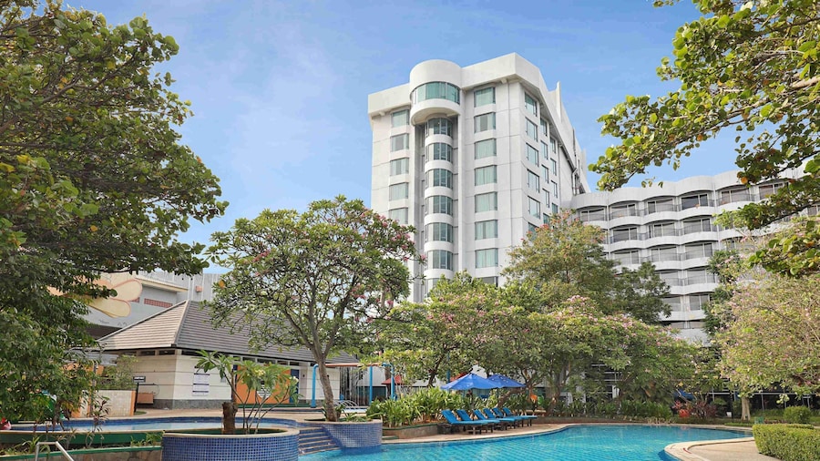 Mercure Convention Center Ancol