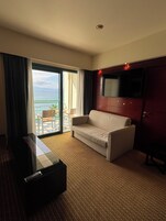 Deluxe Room, Sea View | Living area | LCD TV, pay movies