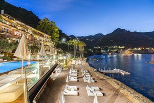 บริเวณภายนอก