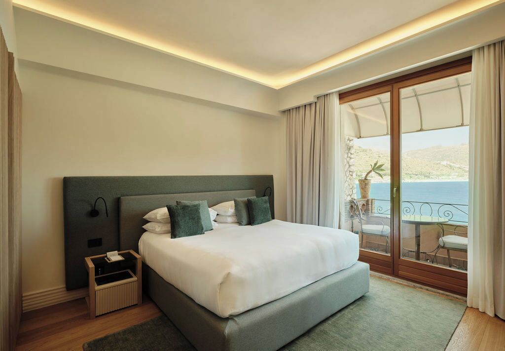 Premium bedding, minibar, in-room safe, individually decorated