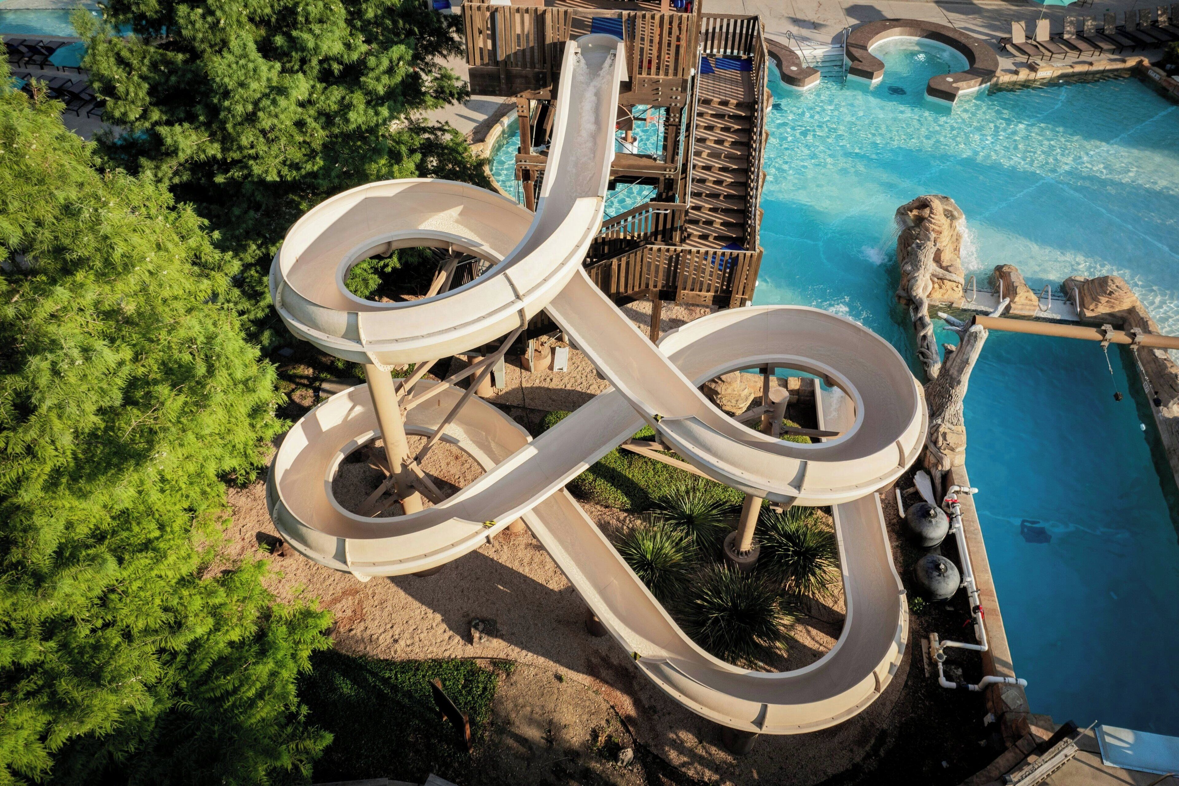 4 indoor pools, seasonal outdoor pool, pool umbrellas, sun loungers