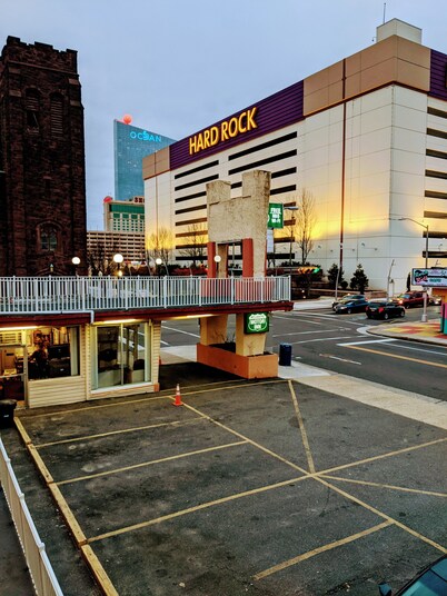 Atlantic Motor Inn