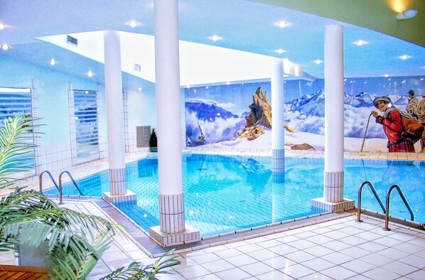 Indoor pool, free pool cabanas, pool loungers