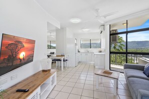 Classic Ocean View Studio | Mountain view