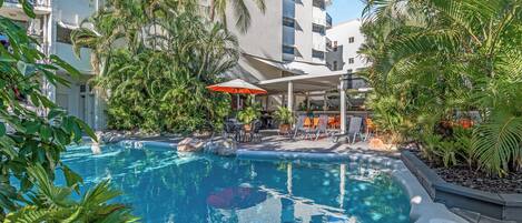 Outdoor pool, pool loungers