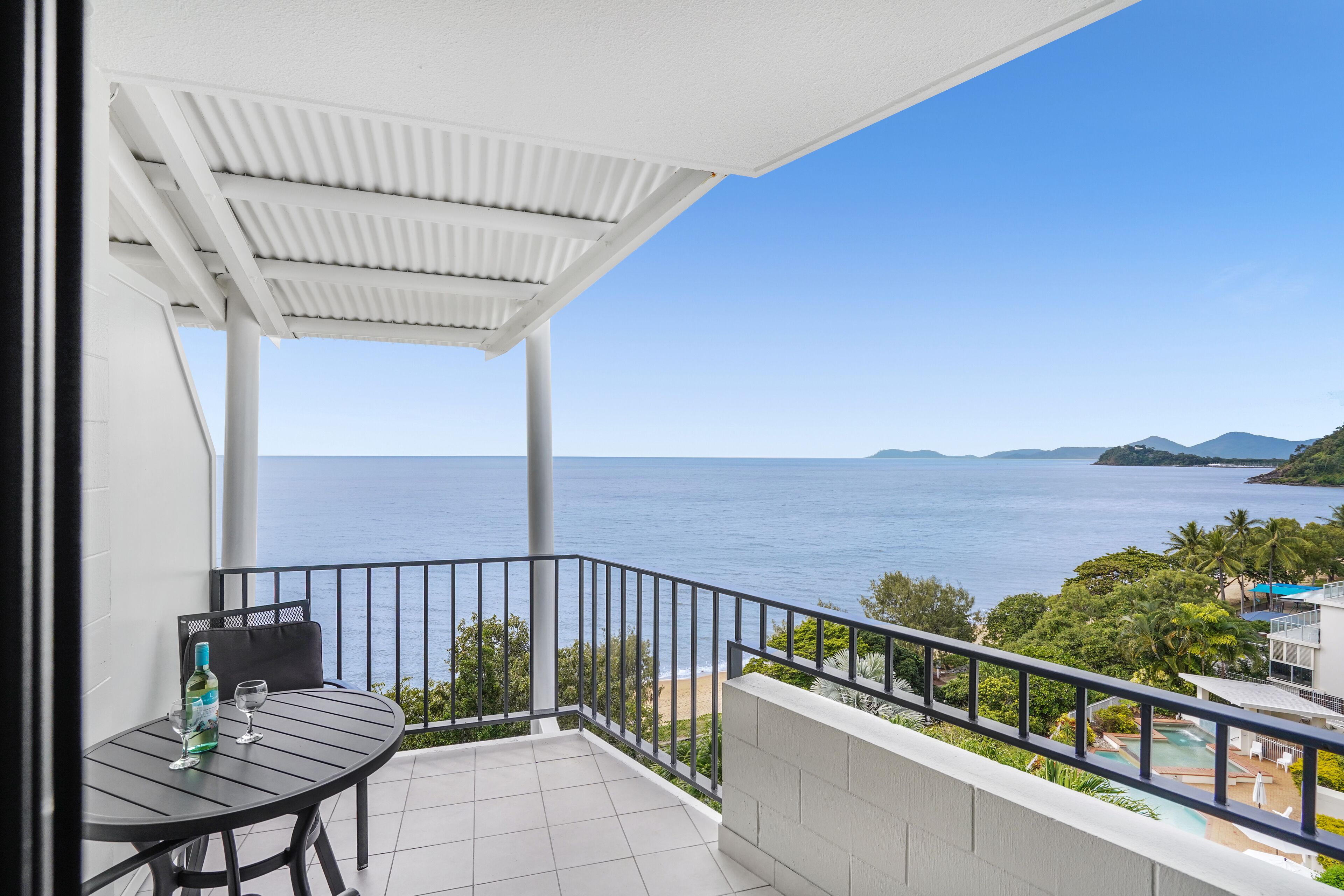 Studio – classic, havutsikt | Utsikt mot strand/hav