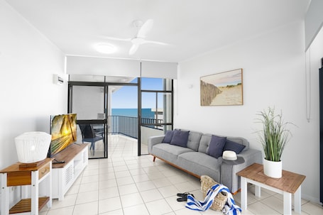 Classic Ocean View Studio | Living area | Smart TV, Netflix, Hulu, streaming services. Amaroo at Trinity