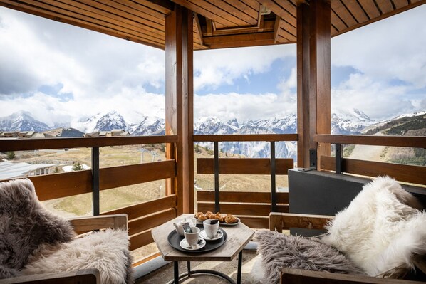 View from room - Royal Ours Blanc Boutique Hôtel & Spa (Huez)