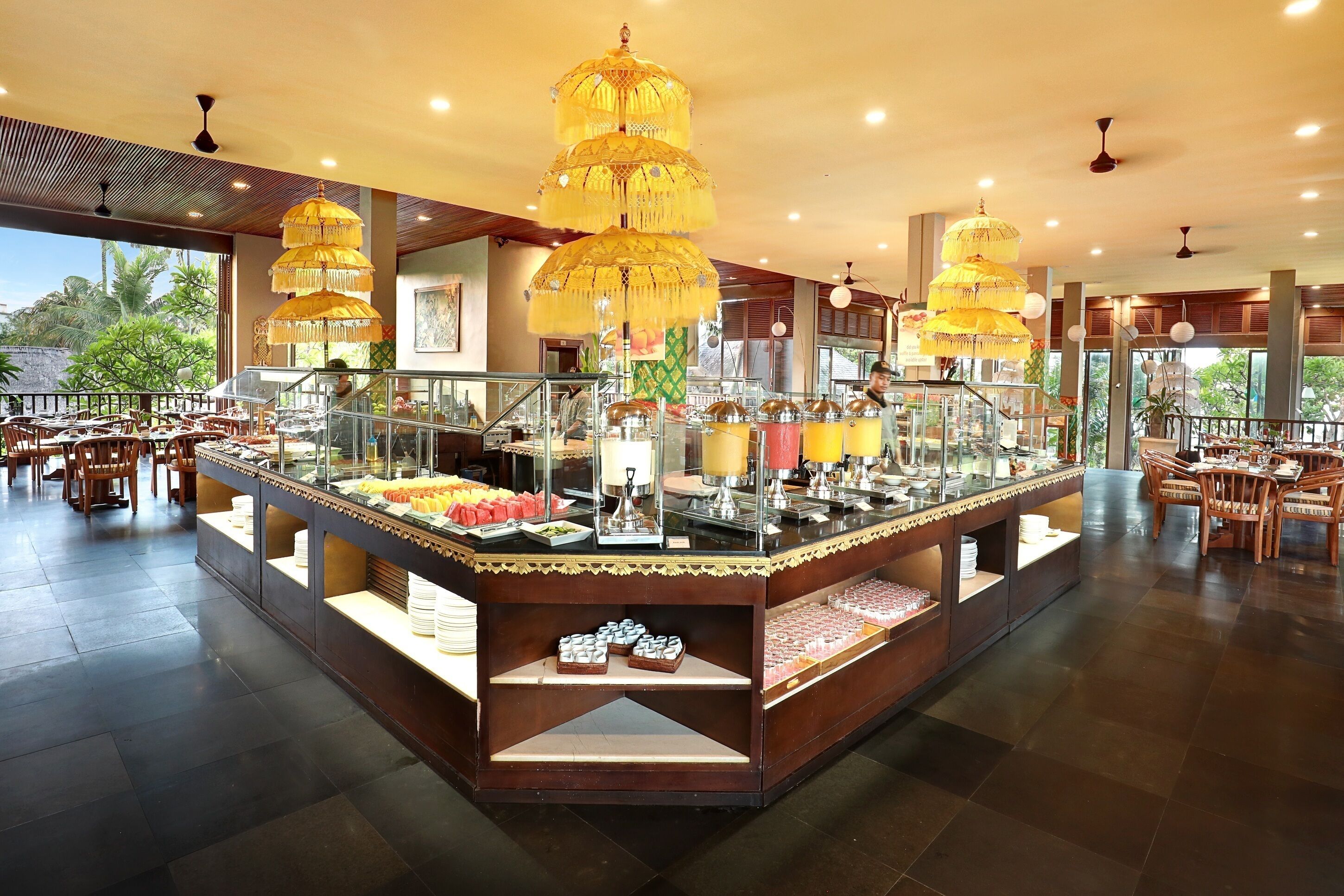 Photo - Legian Beach Hotel