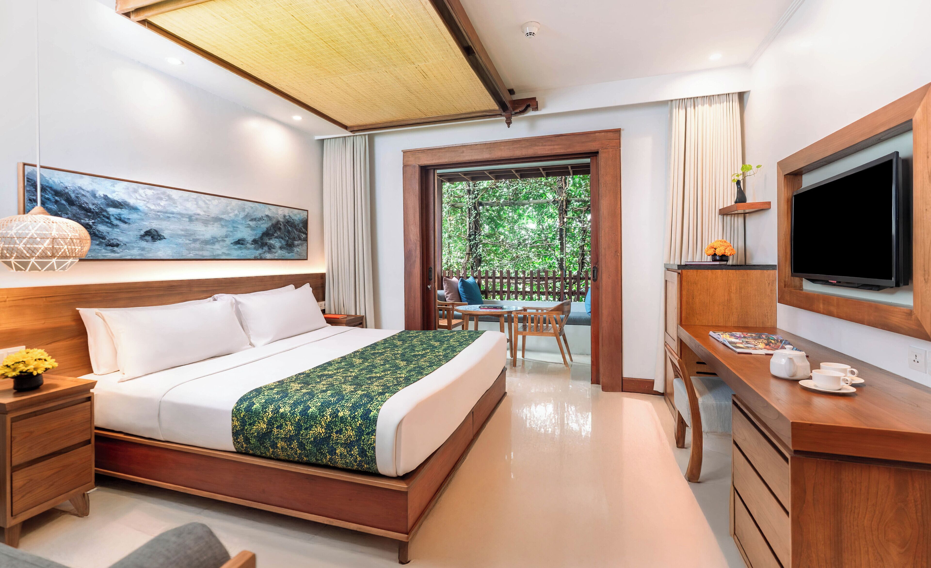 Chambre Deluxe | 1 chambre, coffres-forts dans les chambres, bureau, rideaux occultants