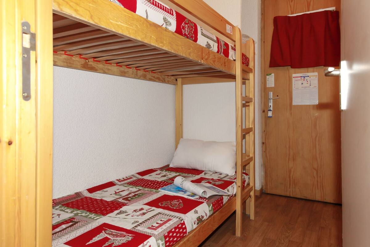 Cots/infant beds, WiFi