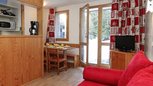 Unclassified image, 5 of 23, button - Residence Les Brigues (Courchevel)