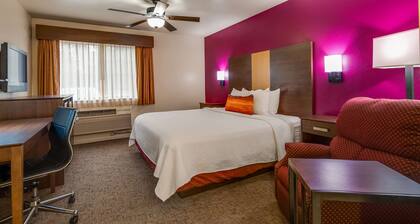 Best Western Pineywoods Inn