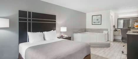 Habitación, 1 cama Queen size, para no fumadores | Caja de seguridad en la habitación y escritorio