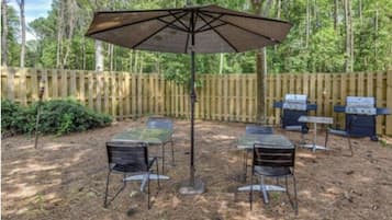 Grill-/Picknickplatz