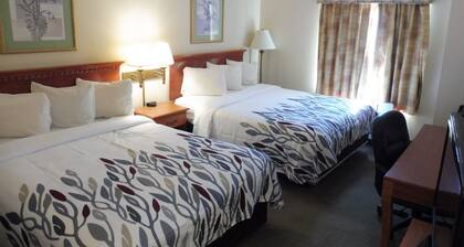 Red Roof Inn & Suites Galloway