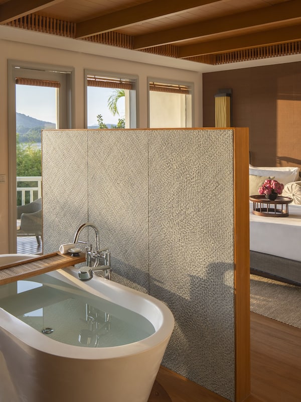 Premium bedding, minibar, in-room safe, individually furnished