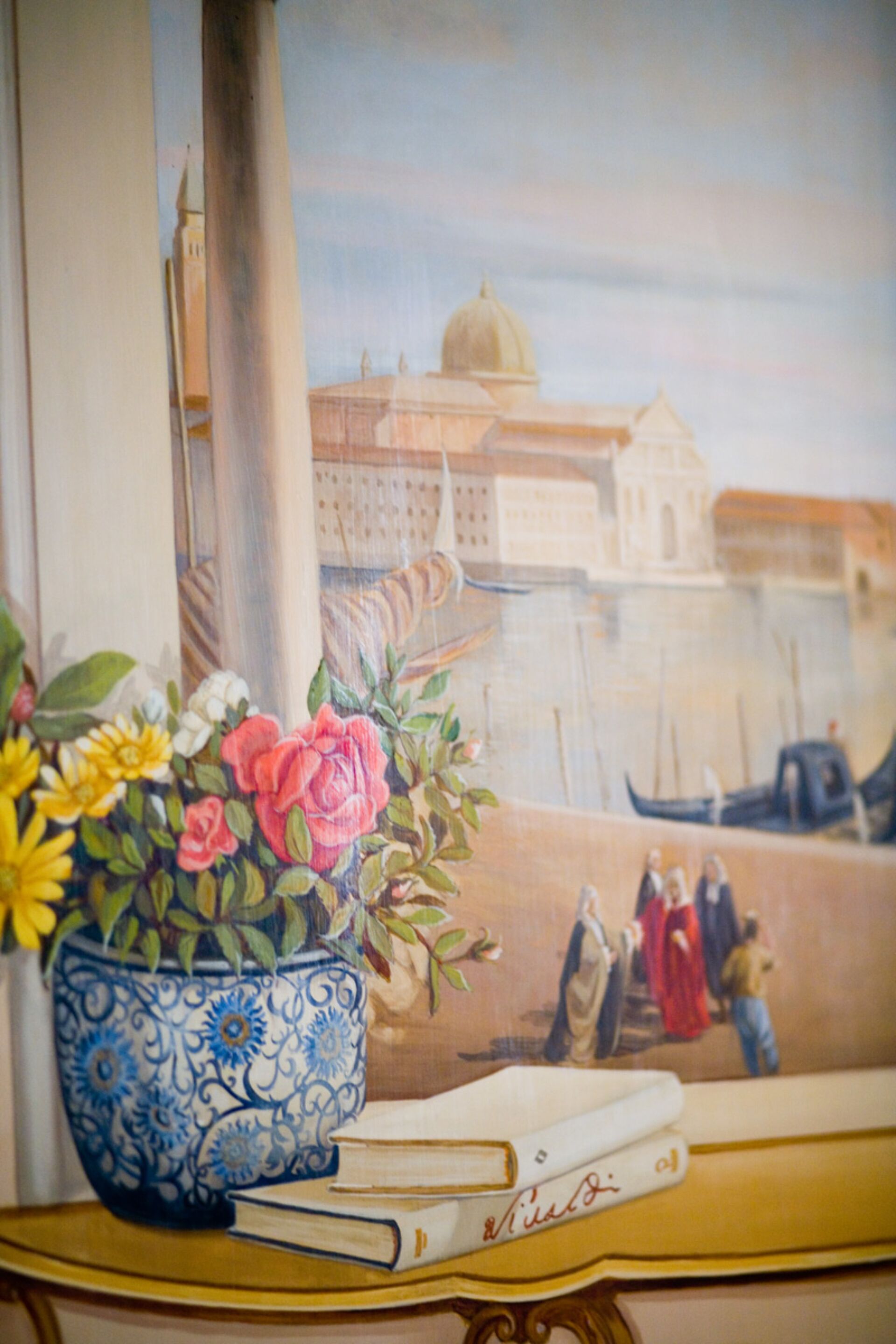 premium bedding, pillow-top beds, minibar, in-room safe