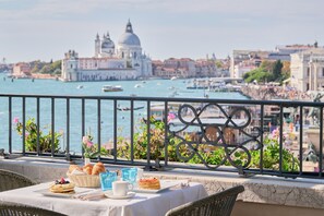 Ferdiglaget frokost hver dag (mot et tillegg)