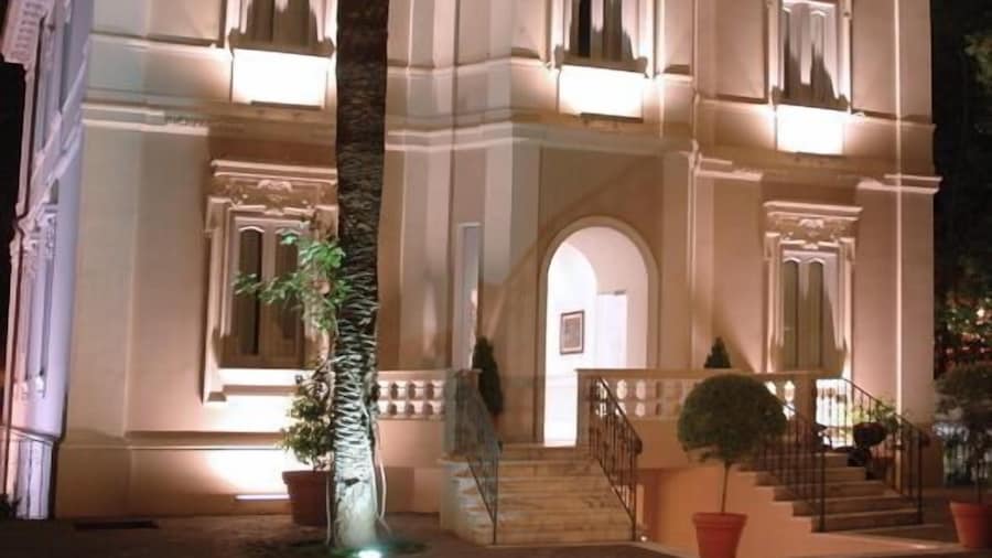 Hotel Flora