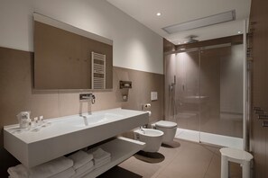 Hypo-allergenic bedding, minibar, in-room safe, desk - Hotel Verona (Verona)