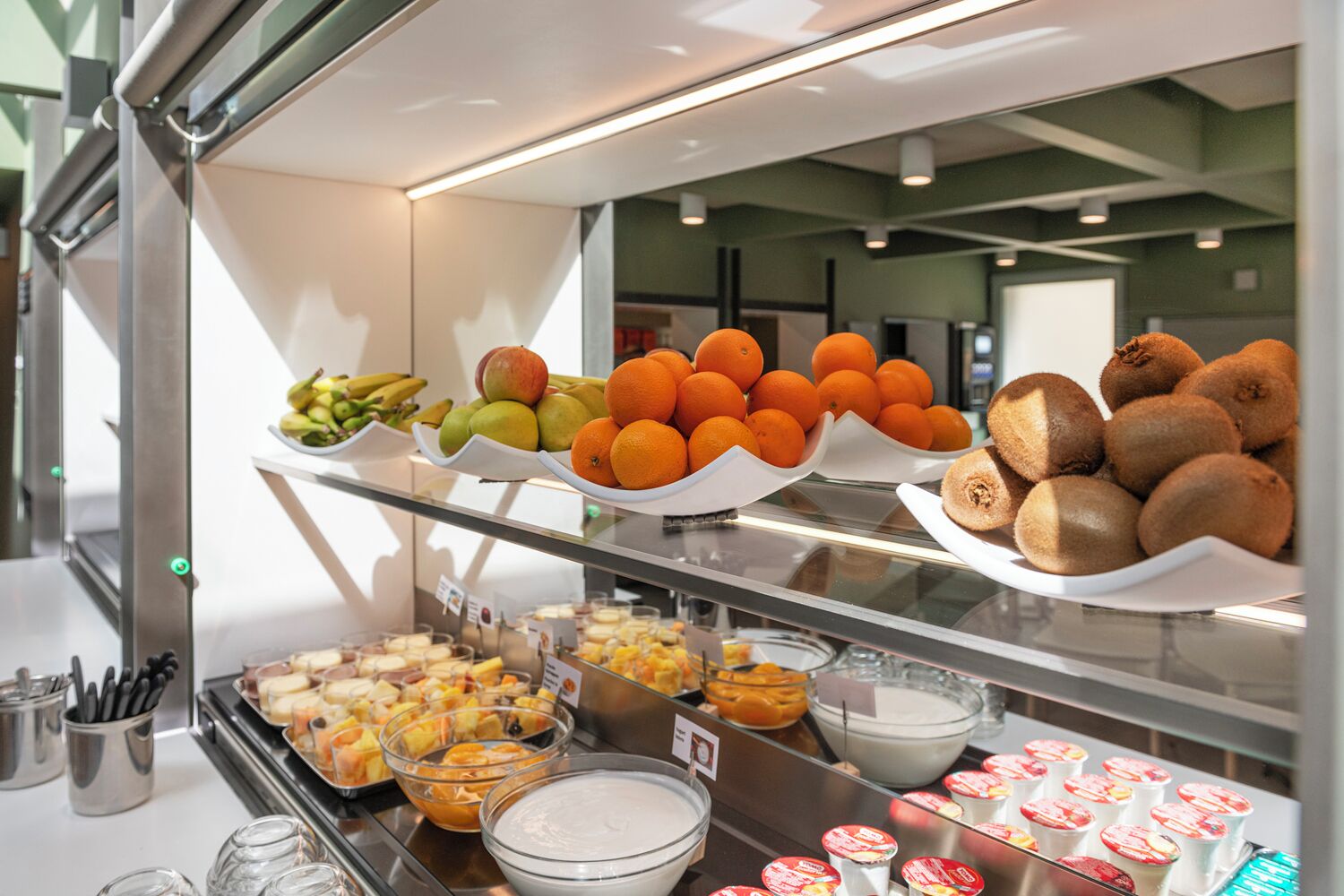 daily buffet breakfast (eur 8 per person)