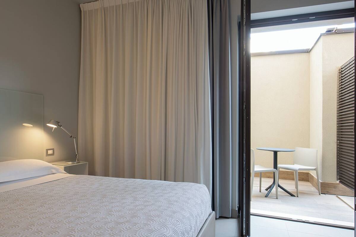 camera doppia superior | hypo-allergenic bedding, minibar, in-room safe, desk