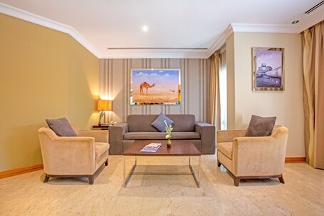Dubai Marine Beach Resort Spa - Image 57