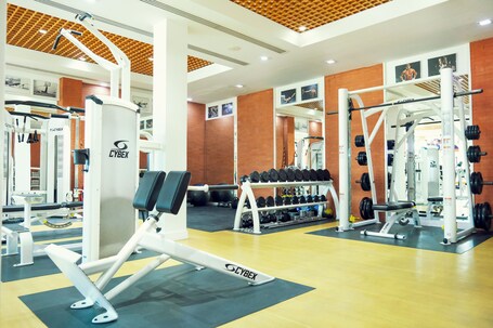 Dubai Marine Beach Resort Spa - Image 66