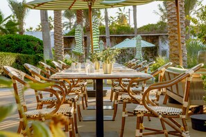 12 restaurants, spécialités Cuisine à base de fruits de mer
