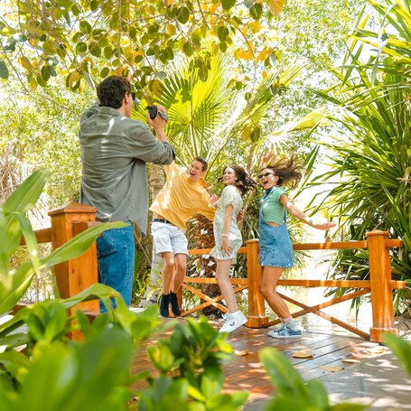 Dubai Marine Beach Resort Spa - Image 50